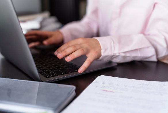 Digitalização de Documentos: Como Otimizar a Gestão Empresarial com Tecnologia